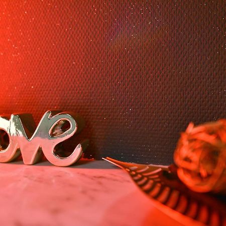 Moonlove, Spa/Sauna Et Jacuzzi Prives, Charme Et Detente. Nancy Exterior photo